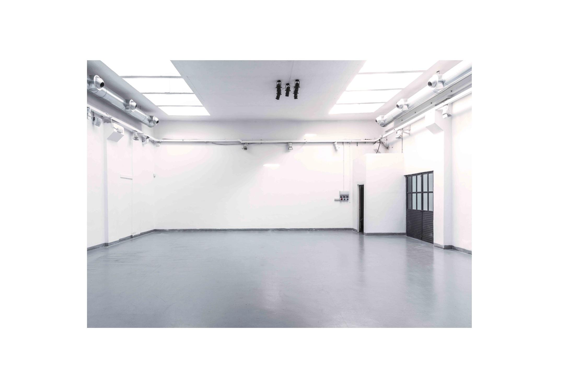 /uploads/file/696cedf254623_3 slide 10.jpg